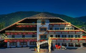 Hotel Kronplatzer Hof